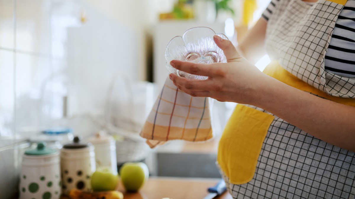 Can I use cleaning chemicals while pregnant?